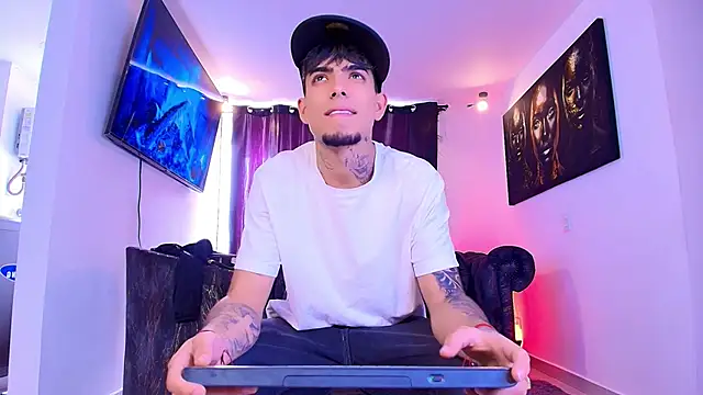 miguel aguirre  online show from 02.02.26