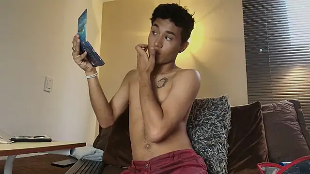 Snapshot of Damon_Salvarote_S chatting on 02.10.26 Damon Salvarote S online show from 02.10.26