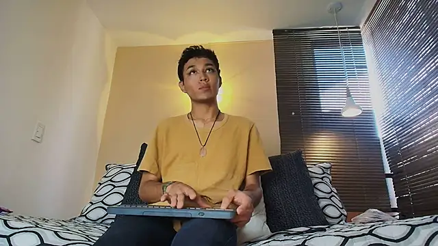 Snapshot of Damon_Salvarote_S chatting on 02.23.26 Damon Salvarote S online show from 02.23.26