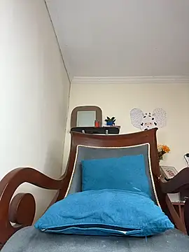 LilaRvsh online show from 04.18.26