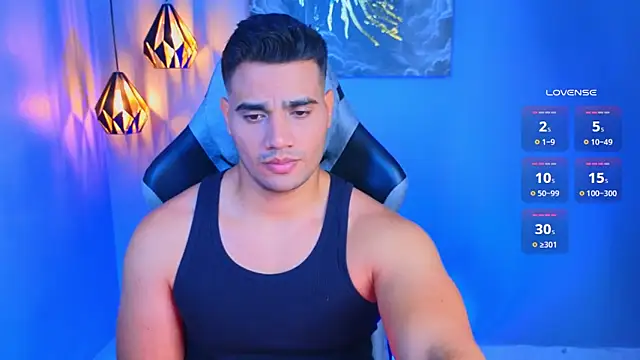 Snapshot of AndresRodriguez1 chatting on 02.15.26 AndresRodriguez1 online show from 02.15.26