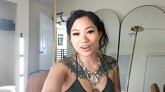 Snapshot of 222goddess444you chatting on 02.22.26 222goddess444you online show from 02.22.26