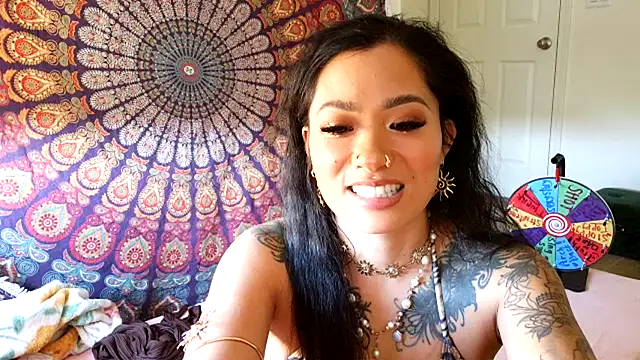 Snapshot of 222goddess444you chatting on 06.08.26 222goddess444you online show from 06.08.26