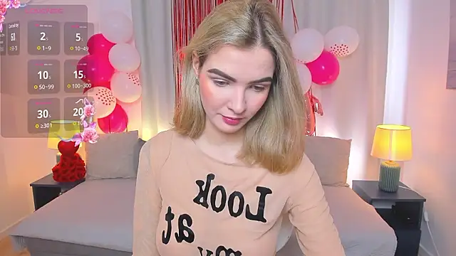 SinLuna  online show from 02.15.26