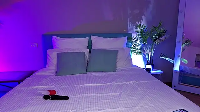 Candyyy     online show from 04.16.26