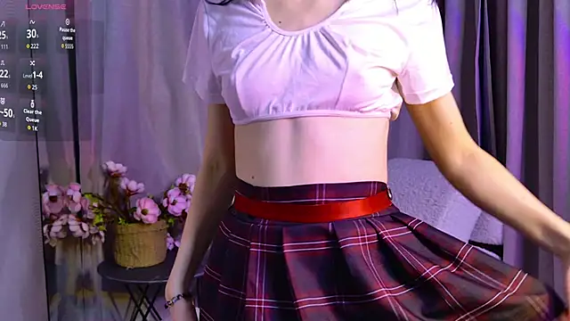 Snapshot of NicoleLuxe chatting on 03.03.26 NicoleLuxe online show from 03.03.26