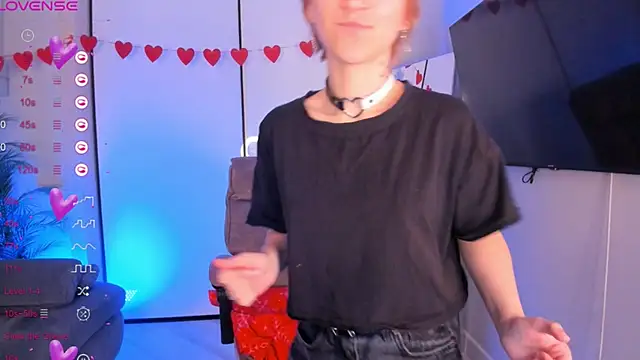 AutumnWhisper online show from 03.11.26