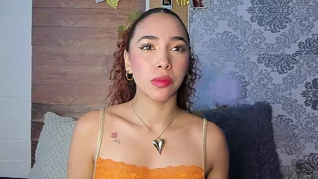 LiaHansson00 online show from 04.29.26