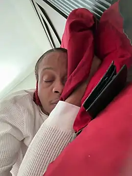 Suavea757 online show from 02.01.26