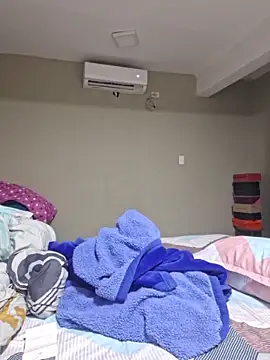 Grecia00x online show from 04.17.26