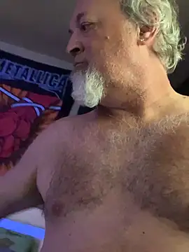 Skippy2420 online show from 02.01.26