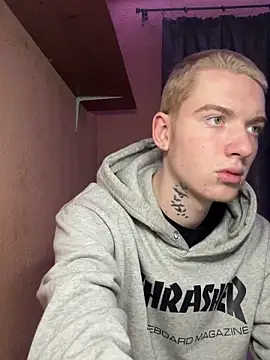 OskarMil online show from 02.25.26