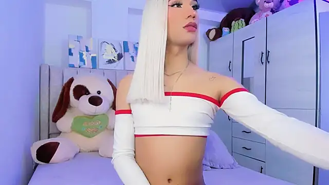 Snapshot of baby_cleo_ chatting on 03.12.26 baby cleo online show from 03.12.26