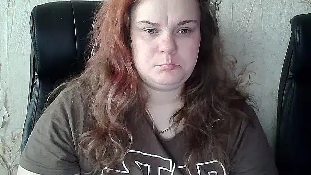 Snapshot of DollyGersoon chatting on 02.08.26 DollyGersoon online show from 02.08.26