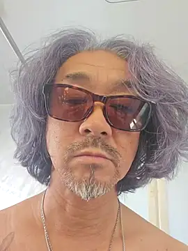 Snapshot of MtaS1 chatting on 02.14.26 MtaS1 online show from 02.14.26