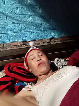 lena-cute online show from 03.17.26