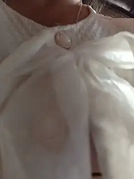 lena-cute online show from 05.15.26
