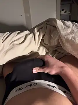 Robertocavall online show from 02.22.26