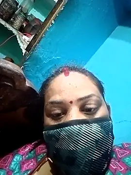 Snapshot of 06Rozi chatting on 03.04.26 06Rozi online show from 03.04.26