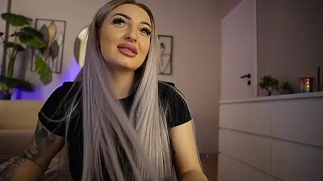 MissObsidian online show from 02.02.26