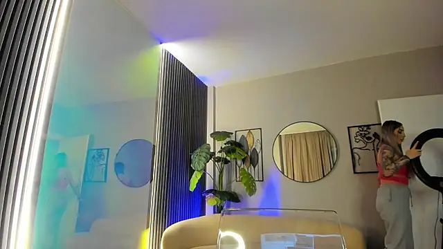 MissObsidian online show from 02.15.26