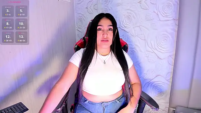 Lya dubois  online show from 03.12.26