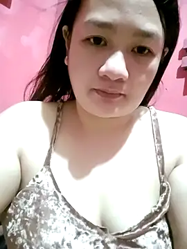 UrLovelyWetPussy online show from 03.18.26