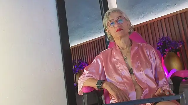 miss monserrate01 online show from 04.18.26