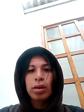 MeelFox online show from 04.21.26