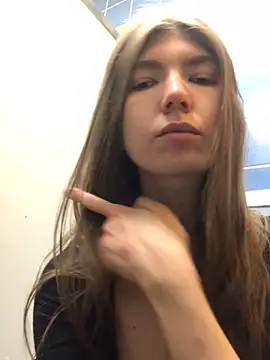 Bubble Chloe online show from 02.28.26