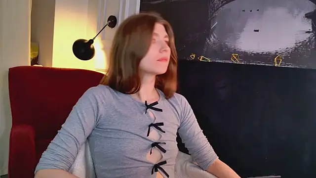 Bubble Chloe online show from 04.18.26