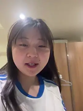 LXR77887 online show from 04.08.26