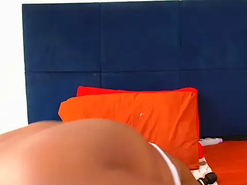 Snapshot of babyotria12 chatting on 02.05.26 babyotria12 online show from 02.05.26