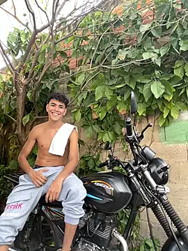 Snapshot of JHON_BIGCOCK23 chatting on 02.13.26 JHON BIGCOCK23 online show from 02.13.26