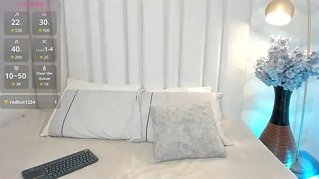 Snapshot of _im_candy chatting on 02.25.26 im candy online show from 02.25.26