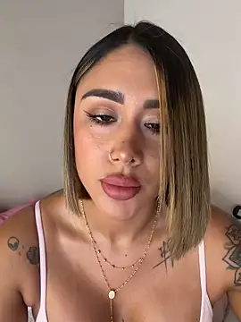 IsisRivera online show from 04.20.26