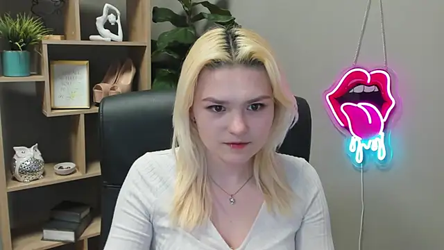 SweetLilyxo online show from 03.09.26