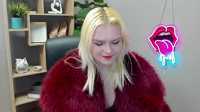 SweetLilyxo online show from 04.01.26