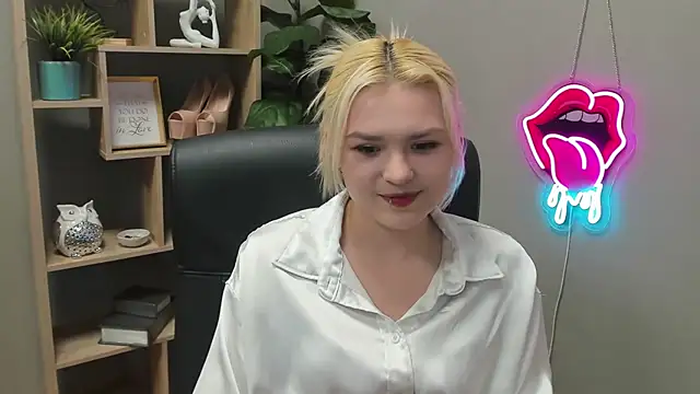 SweetLilyxo online show from 04.03.26