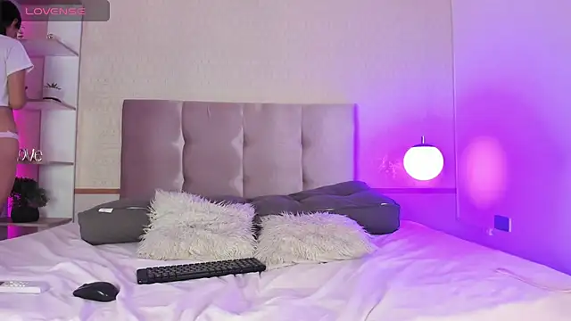 Sweet Angelinee online show from 03.04.26