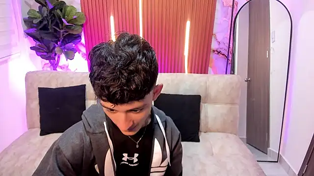 Snapshot of Patrick_Howland_ chatting on 02.07.26 Patrick Howland online show from 02.07.26