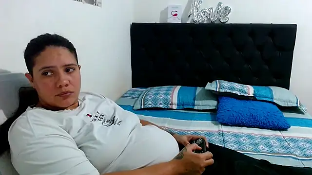 suzy paz online show from 03.28.26