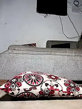 Snapshot of Kittydirty7 chatting on 04.01.26 Kittydirty7 online show from 04.01.26