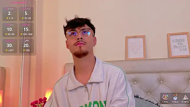 Aiden Gray online show from 03.12.26