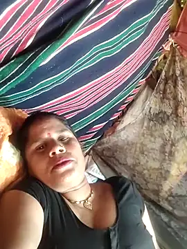 Hot kiran4 online show from 04.18.26