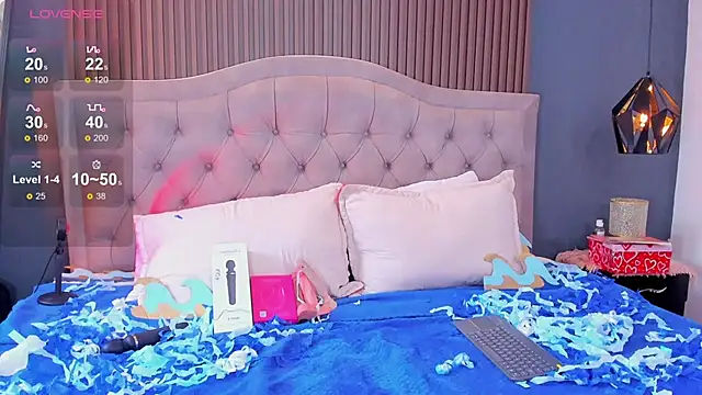 Noa 03 online show from 03.13.26