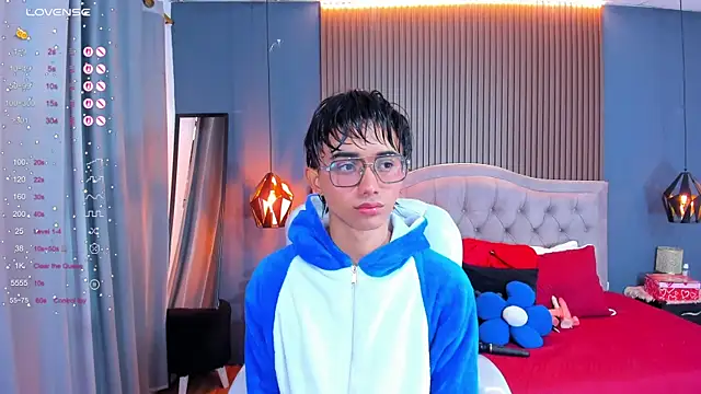 Noa 03 online show from 04.17.26