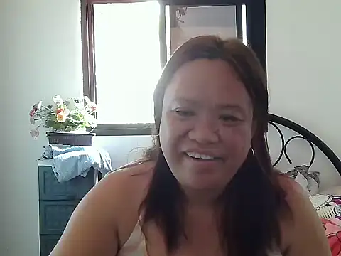 yummychubby29 online show from 05.25.26