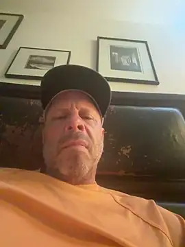Snapshot of Floridathick chatting on 06.01.26 Floridathick online show from 06.01.26