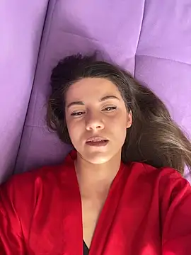 OnlyLeiLa online show from 04.02.26